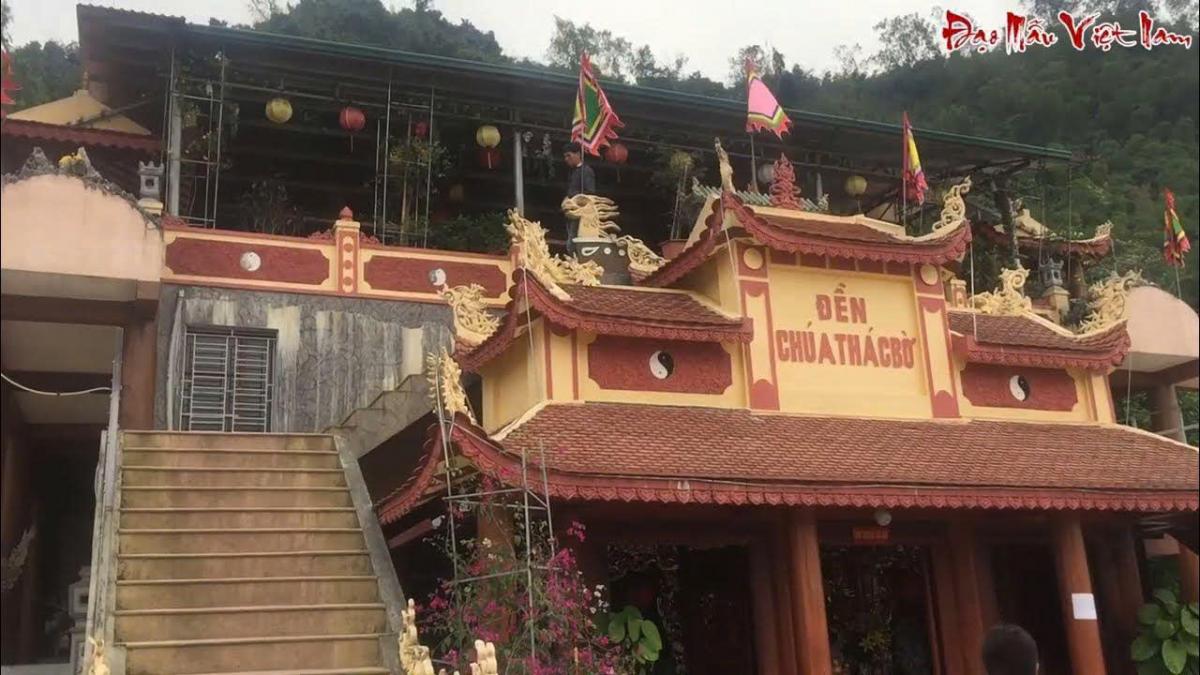 Đền chúa thác bờ hòa bình