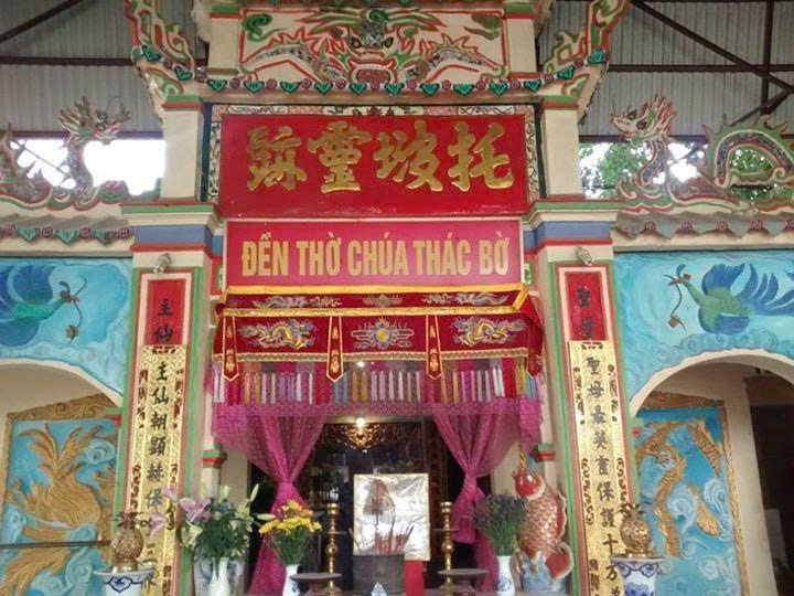 Đền Chúa Thác Bờ- Vầy Nưa