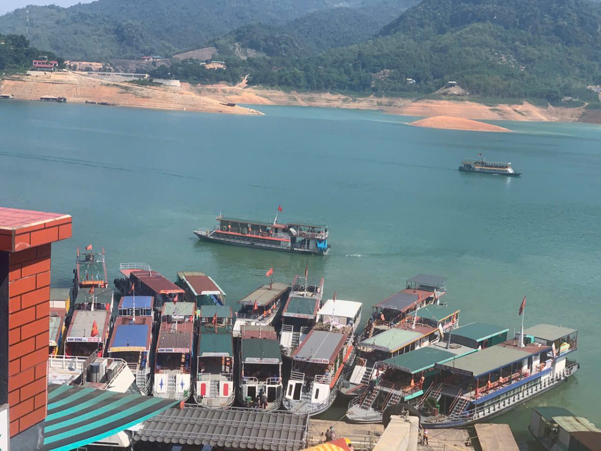 Đền Chúa Thác Bờ- Thung Nai- Hòa Bình