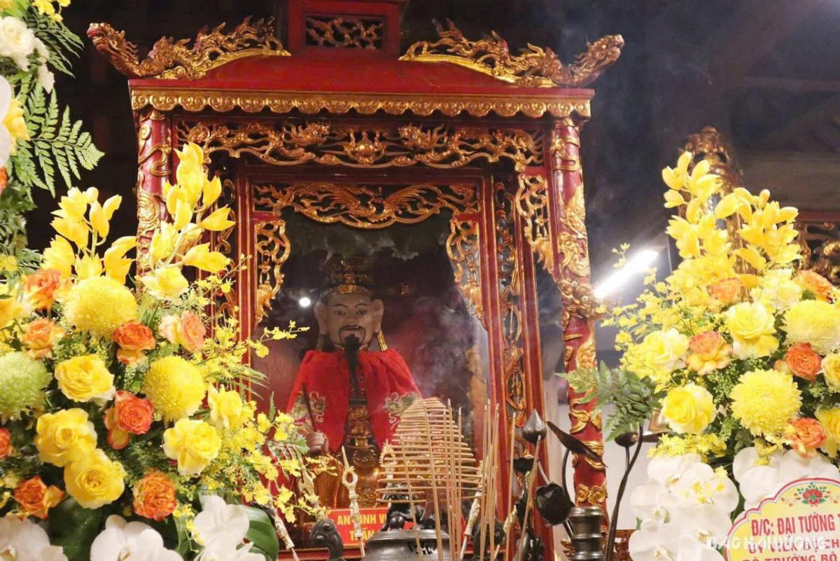 Vương Phụ Khải Thánh An Sinh Vương